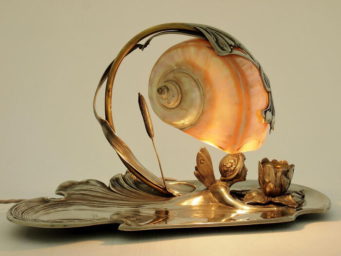Fairy Lamp That’s Basically Tiny Sparkly Magic (Circa 1905)