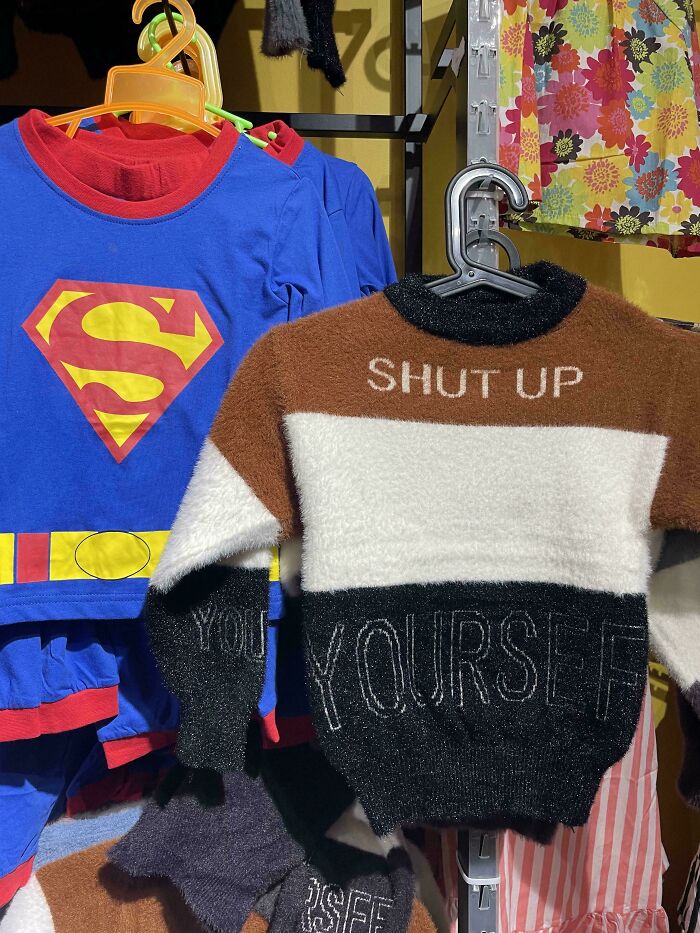 Let's Giggle at 63 Of The Most Facepalm-Worthy Clothing Fails Ever!