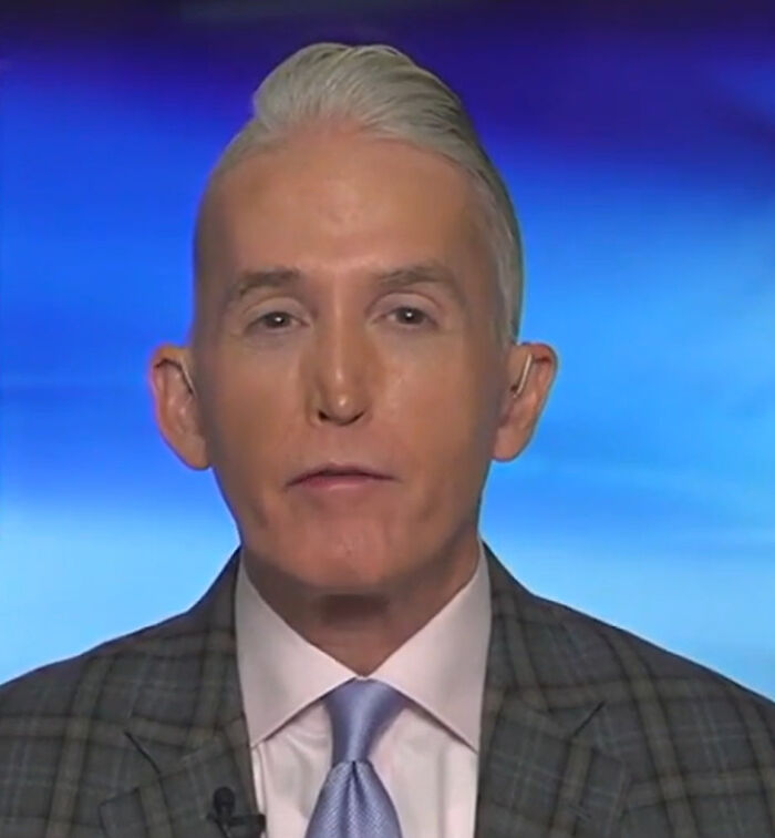 Fox News Host’s Hair: Anchoring Bad Decisions