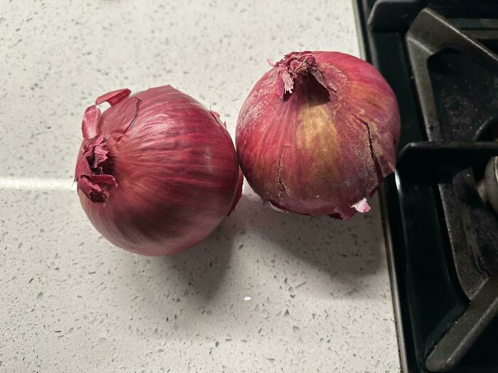 Walmart Delivery Confuses Purple Plums for Purple Onions