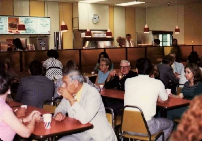 Wait, These Throwbacks Will Make You Feel SO Old (In The Best Way)