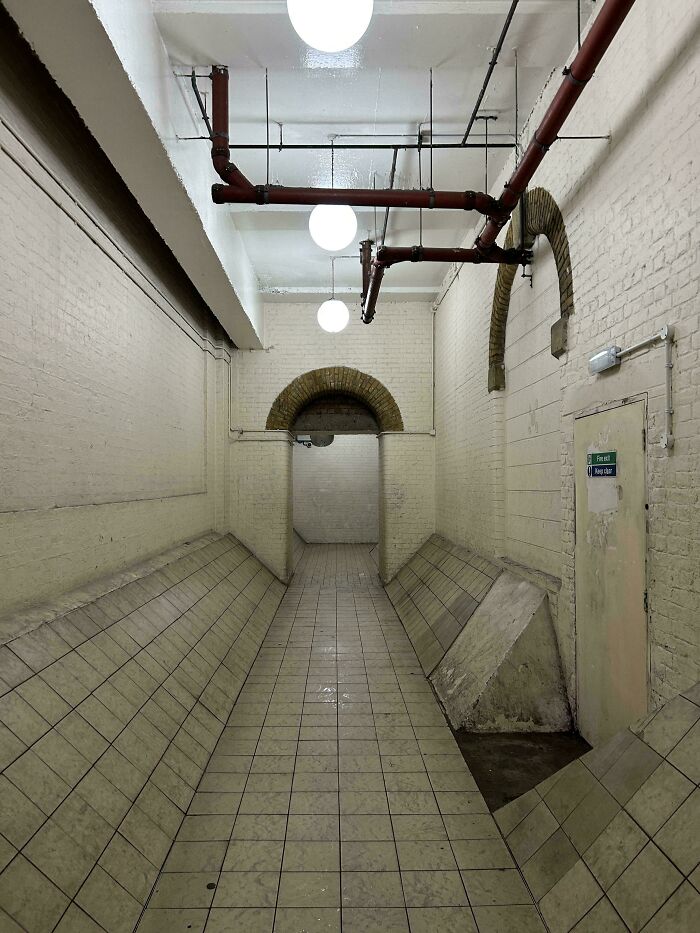 Wait, These Empty Spaces Actually Freak People Out?