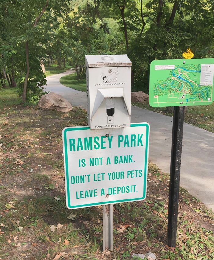 Signs On Trails That Are Way Too Honest (And Hilarious)