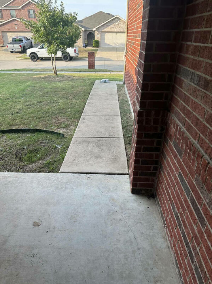 Wait, They Delivered It WHERE?! 78 Delivery Fails That Will Make You LOL