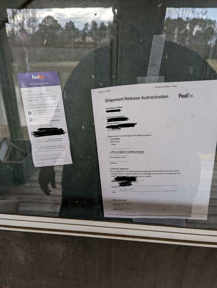 Wait, They Delivered It WHERE?! 78 Delivery Fails That Will Make You LOL