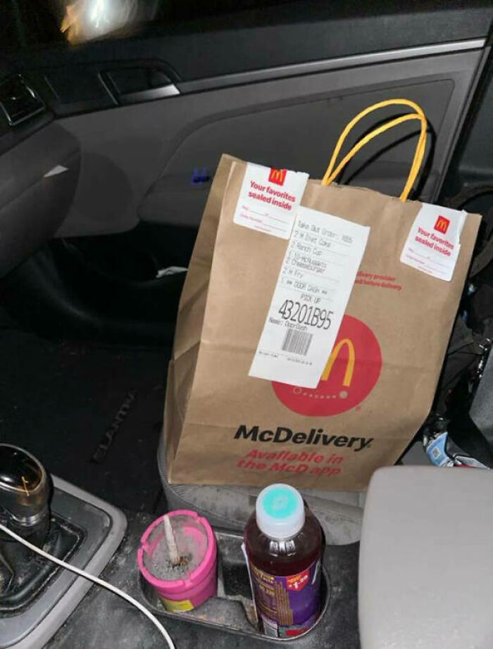 Wait, They Delivered It WHERE?! 78 Delivery Fails That Will Make You LOL