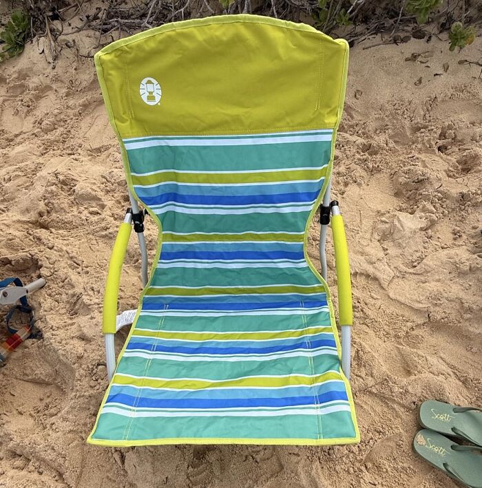 Show Up To The Beach, Set Up In Seconds, And Chill Like A Pro With This Lightweight Coleman Beach Chair
