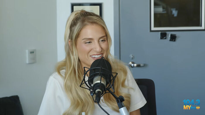 Wait, These Celebs Are Still Trying to Stay Famous? Let’s Spill the Tea!