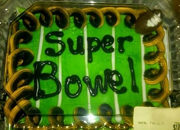 27 Cake Fails That Went From 'Yum!' to 'Uh, What Is That?!'