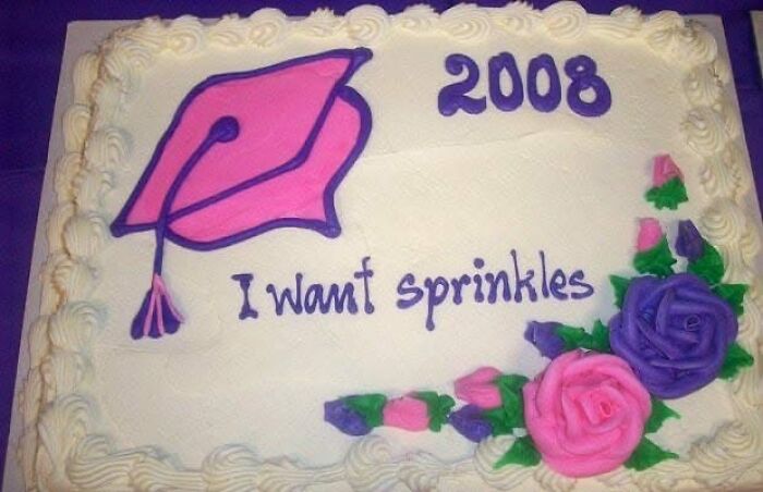 27 Cake Fails That Went From 'Yum!' to 'Uh, What Is That?!'