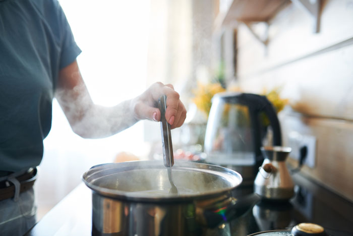 The Wildest, Weirdest Reasons People Said “Bye, Felicia” to Their Marriages