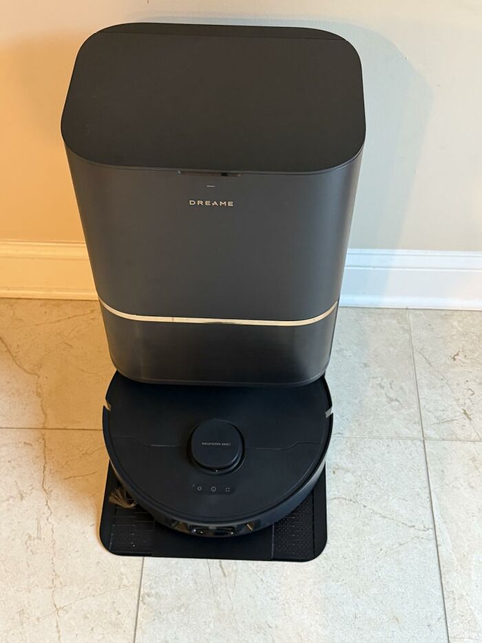 Robot Mop & Vacuum Combo? Yup, Floors Clean Themselves Now While You Chill