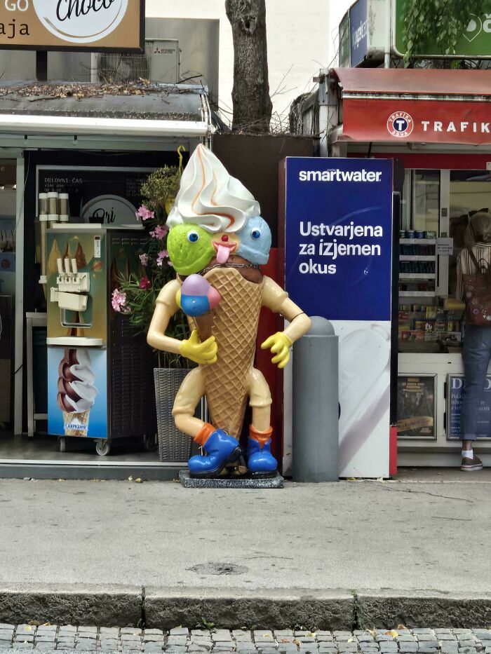 Ice Cream Guy Who’s Possibly Unhinged