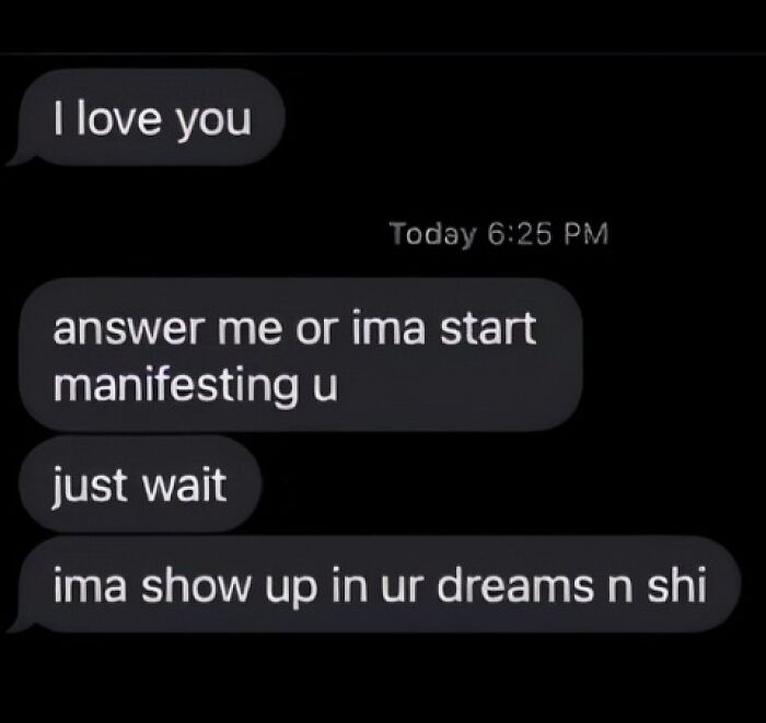 Wait, People Actually Saved These 34 Texts? Hilarious!