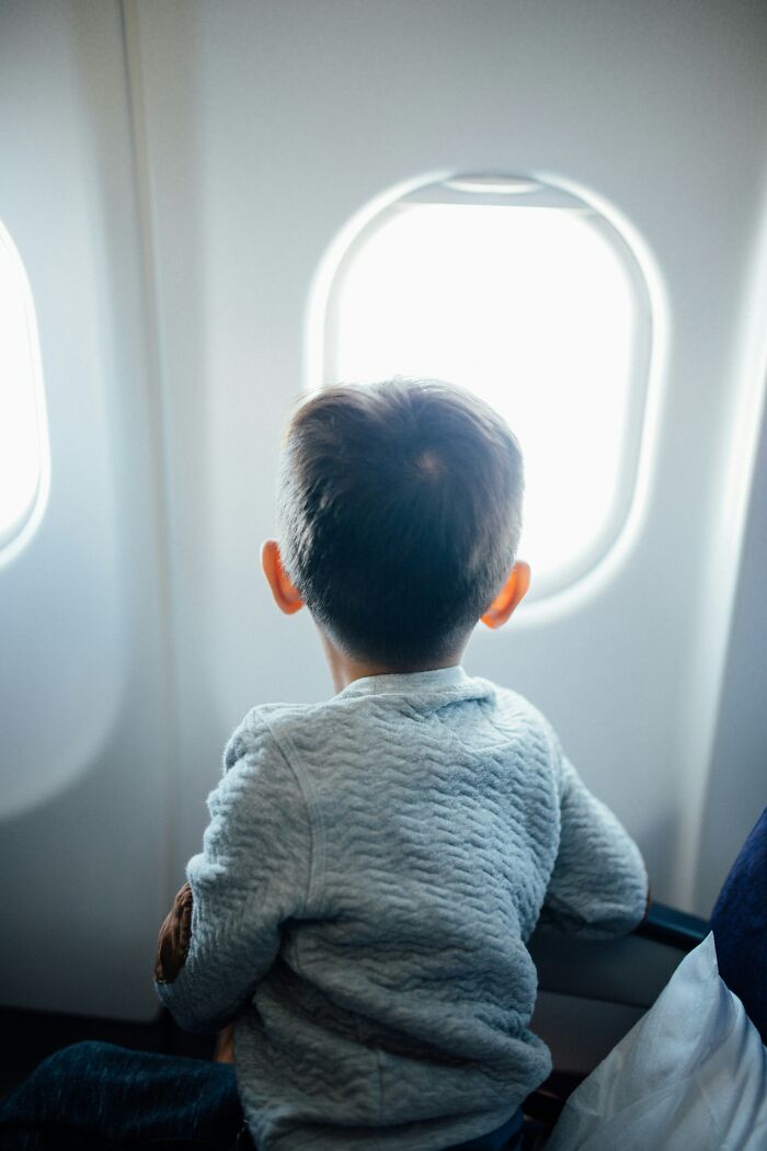 Hold Up, Passengers Shared Their Wildest On-Plane Stories!