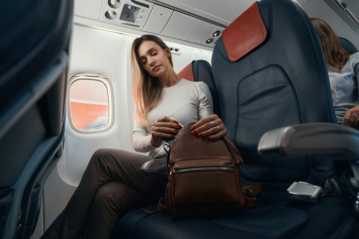 Hold Up, Passengers Shared Their Wildest On-Plane Stories!