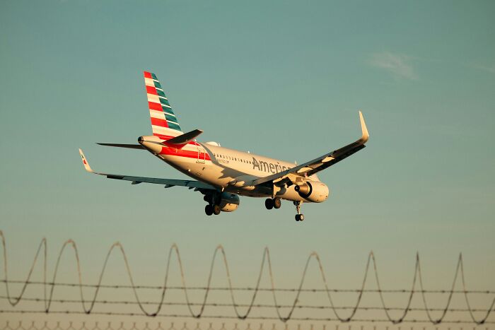 Hold Up, Passengers Shared Their Wildest On-Plane Stories!