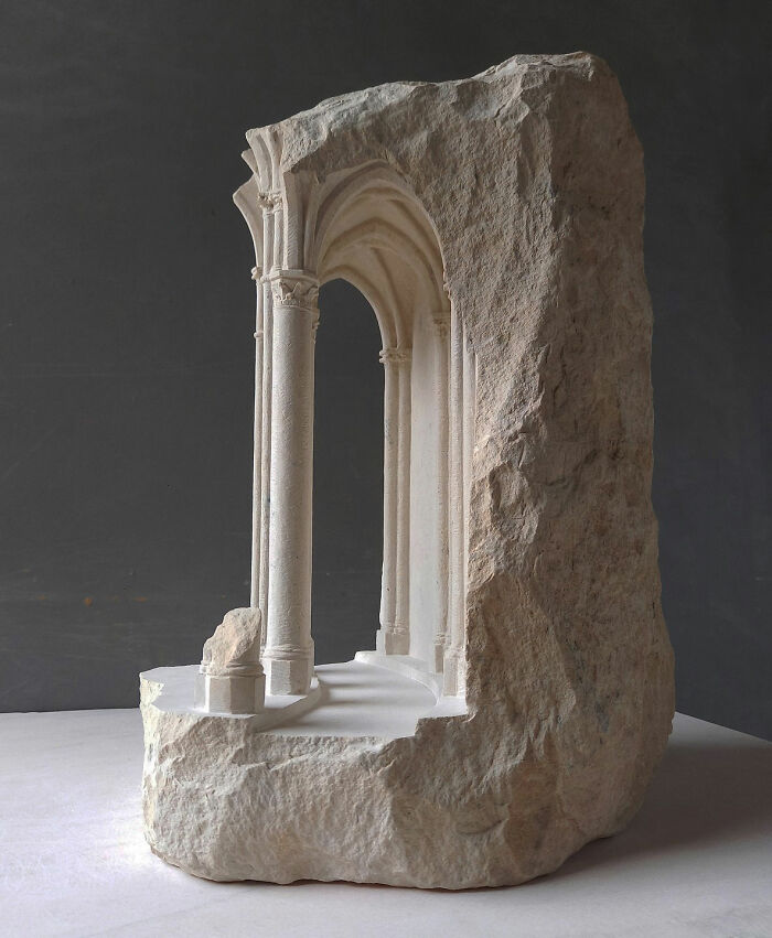 "Ambulatory IV" - Tall Gothic Grandeur in Miniature