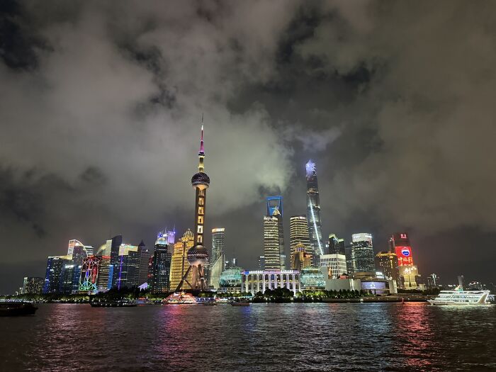 Shanghai Skyline: Night Edition