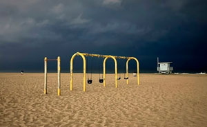 The Wild World of Liminal Spaces: 91 Photos That Totally Mess With Your Head