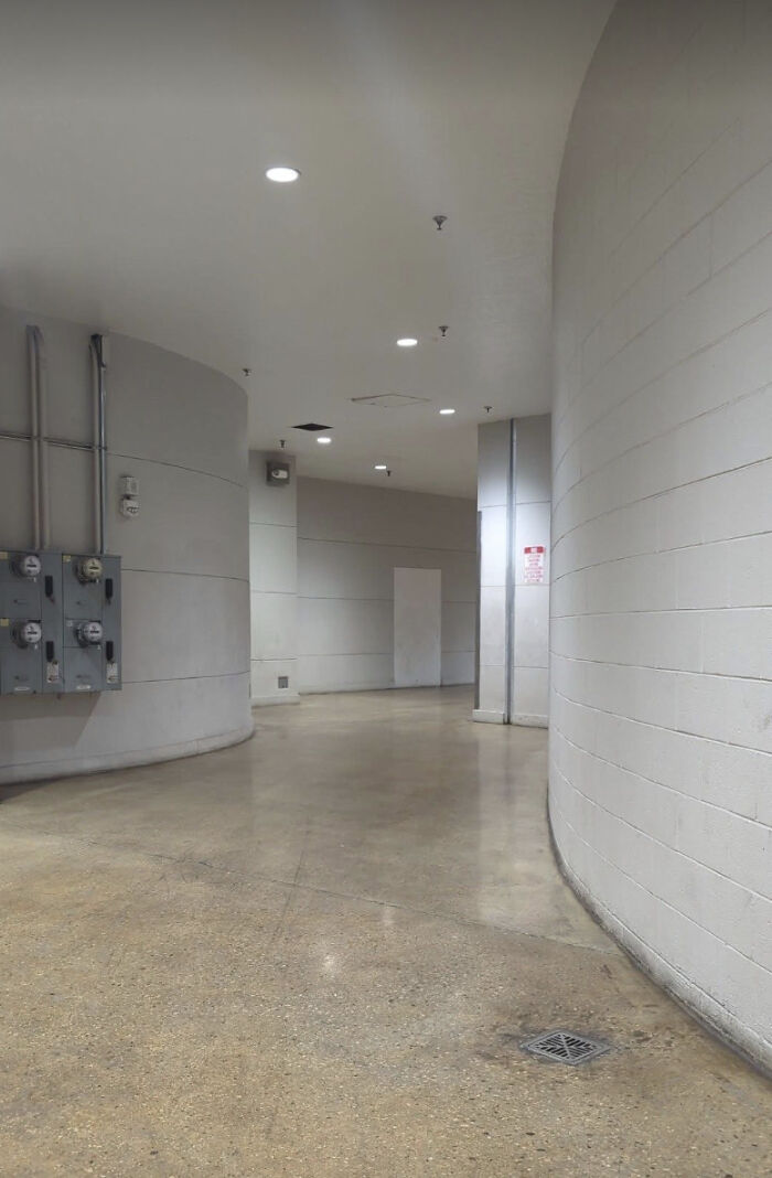 The Wild World of Liminal Spaces: 91 Photos That Totally Mess With Your Head