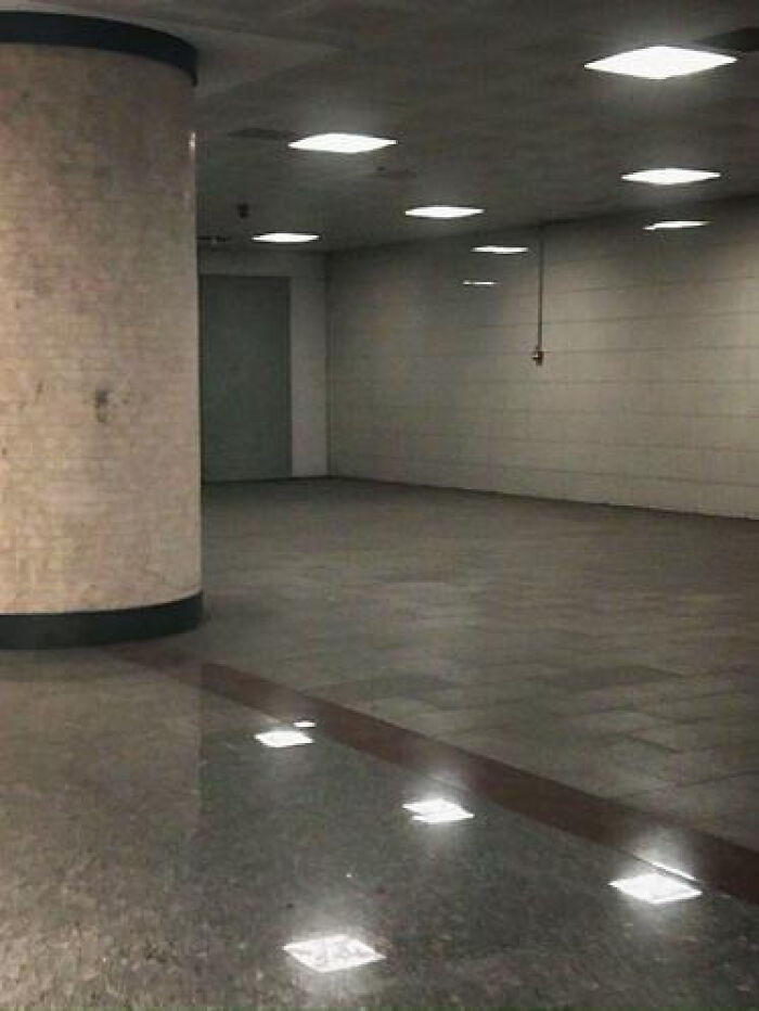 The Wild World of Liminal Spaces: 91 Photos That Totally Mess With Your Head