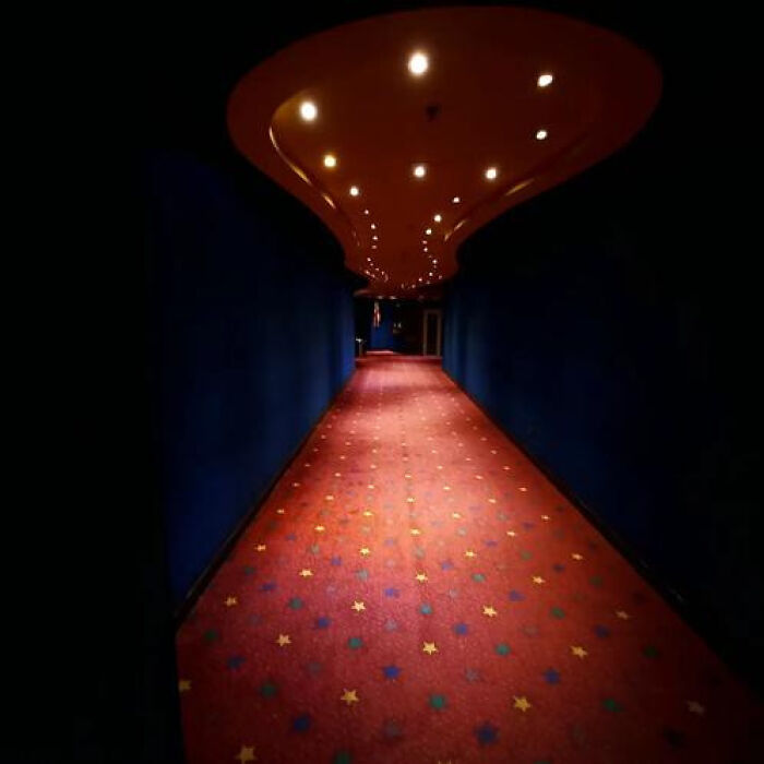 The Wild World of Liminal Spaces: 91 Photos That Totally Mess With Your Head