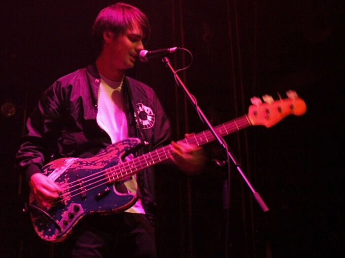Sam Farrar: The Musician Who Brings All the Instruments