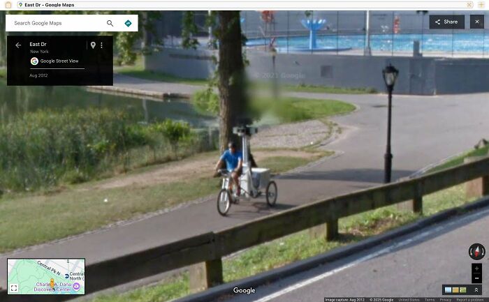 Street View Bike and Car Photobomb Each Other!