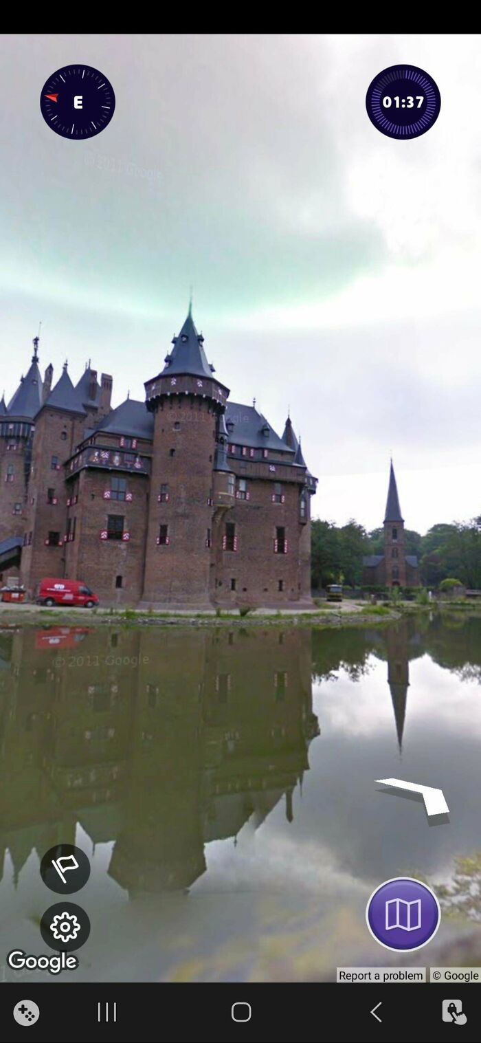 Wait, Google Street View Actually Caught These Hilarious Moments?