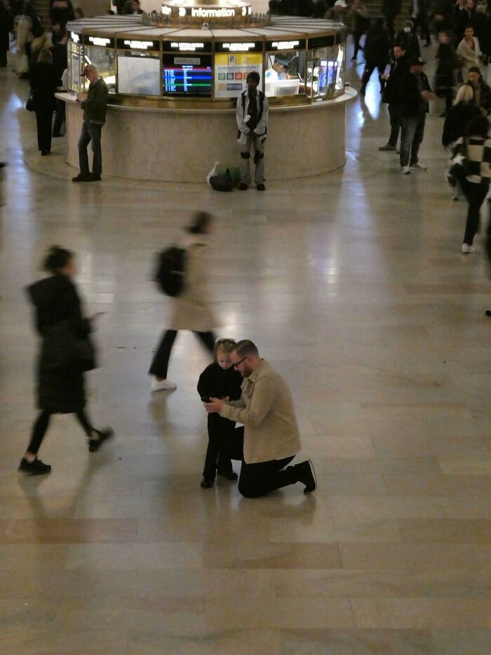 Strangers Snapped These Pictures And They’re Basically Mini Masterpieces