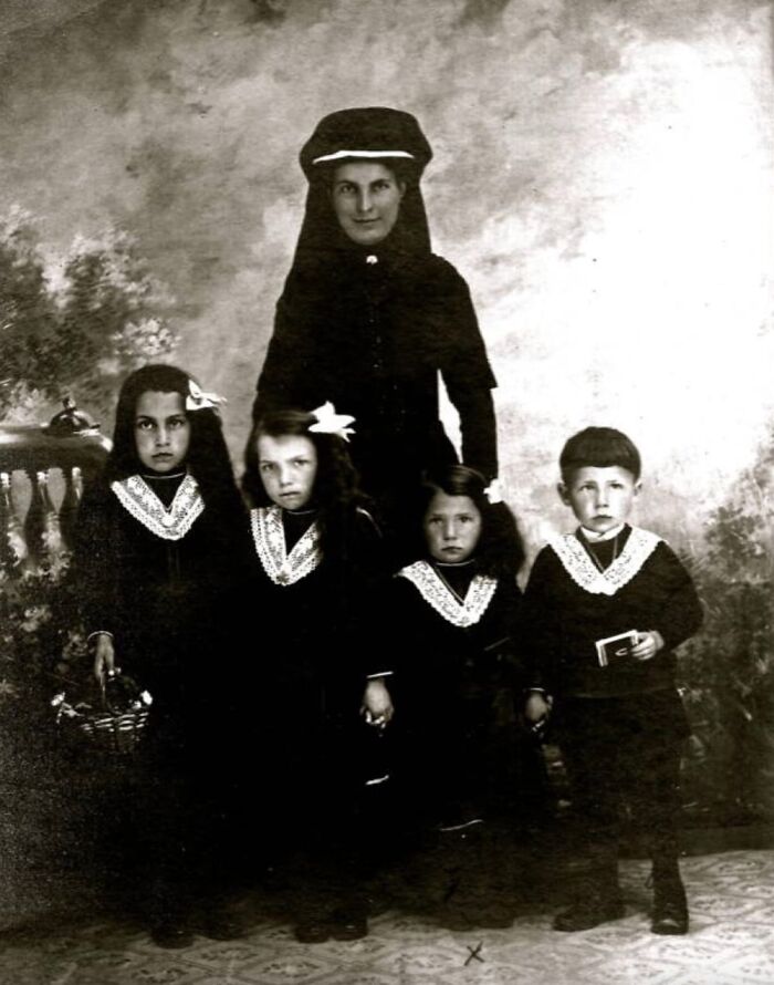 Wait, They Actually Took Photos Like This?! 91 History Pics That Will Totally Blow Your Mind