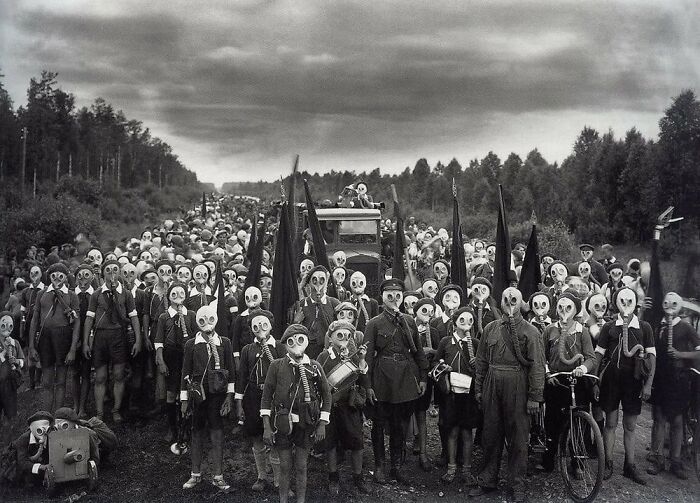 Wait, They Actually Took Photos Like This?! 91 History Pics That Will Totally Blow Your Mind