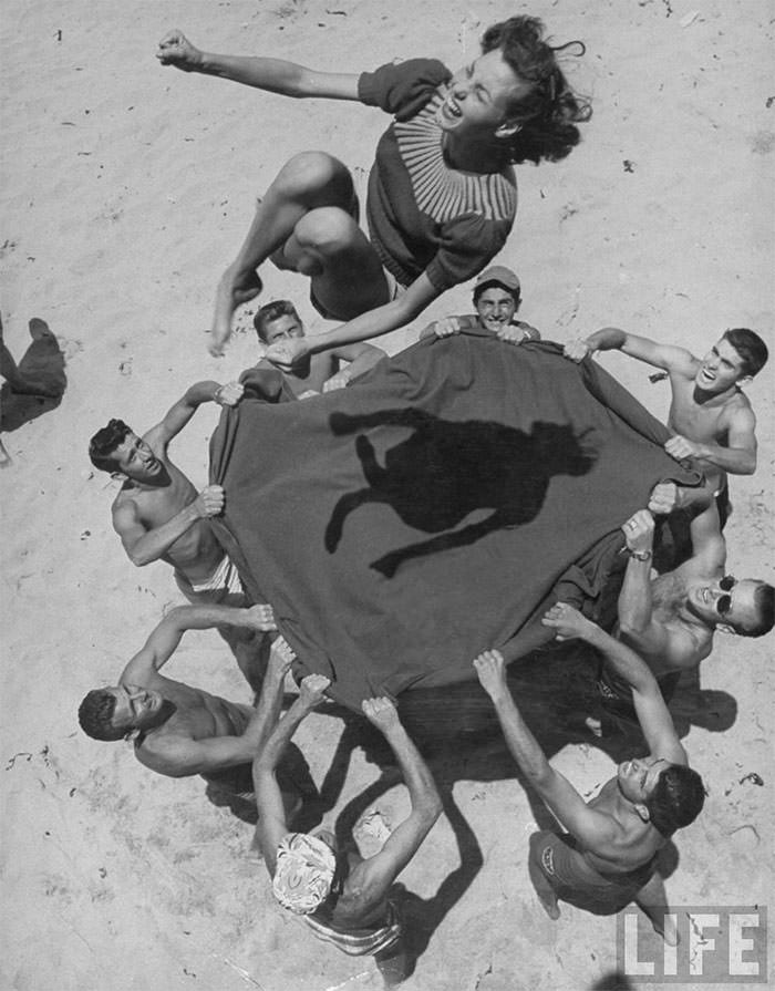 Wait, They Actually Took Photos Like This?! 91 History Pics That Will Totally Blow Your Mind