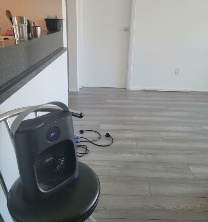 Tiny Fan Drama: How I Made My Roommate Cold