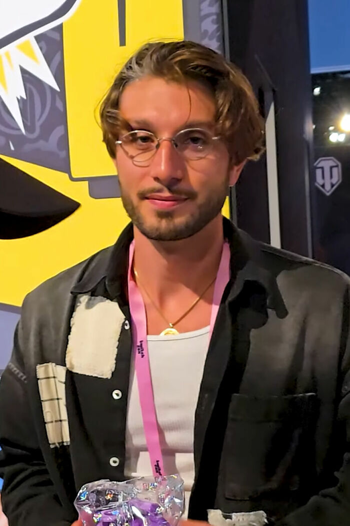 bbno$: The Rapper Who Swam Into Music, 31