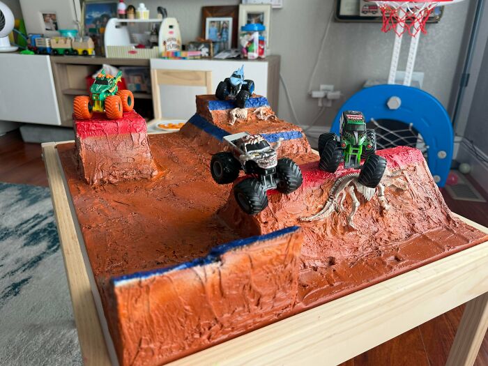 Built a Monster Jam Table for a Tiny Truck Fan
