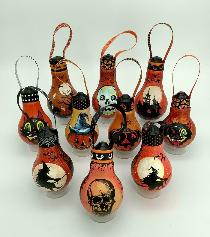 Burnt-Out Lightbulbs = Awesome Painted Ornaments