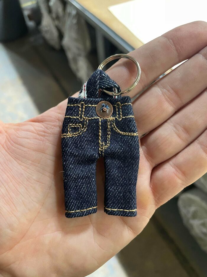 Upcycling Wonders: 85 Brilliant Things People Made From Stuff They Had Lying Around