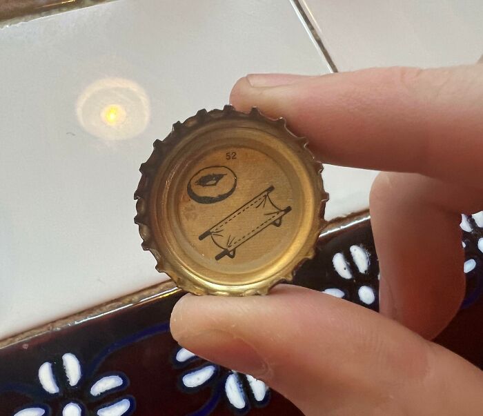 27 Brain-Busting Puzzle Pics That’ll Totally Mess With Your Head