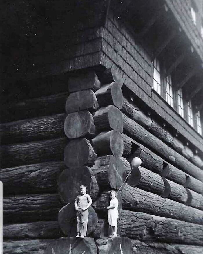 Wait, They Actually Took Photos Like This Back Then? 89 Totally Wild History Pics