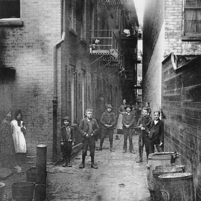 Wait, They Actually Took Photos Like This Back Then? 89 Totally Wild History Pics