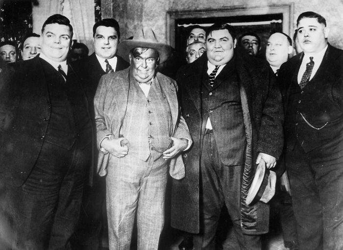 Wait, They Actually Took Photos Like This Back Then? 89 Totally Wild History Pics