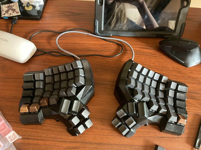 3D Printed Keyboard, Handwired – Does This Count As Functional?
