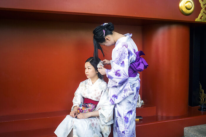 30 Wildly Cool Photos That Prove Japan Is A Street Photographer’s Playground
