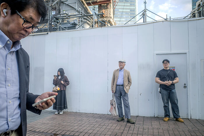 30 Wildly Cool Photos That Prove Japan Is A Street Photographer’s Playground