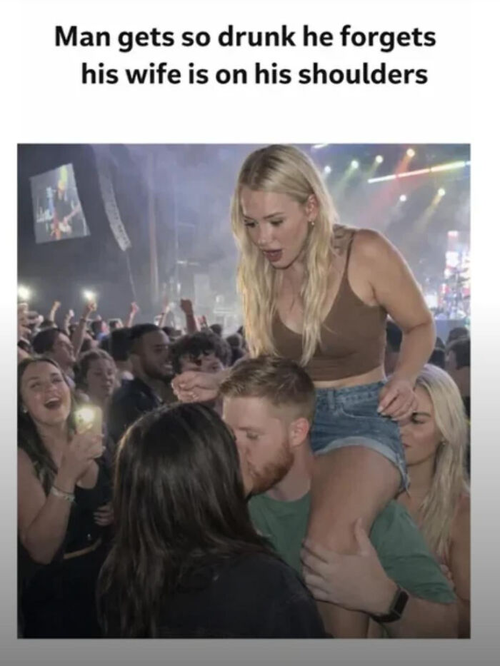 These 61 “Blursed” Memes Are So Weird, You Won't Know If You're Laughing or Crying