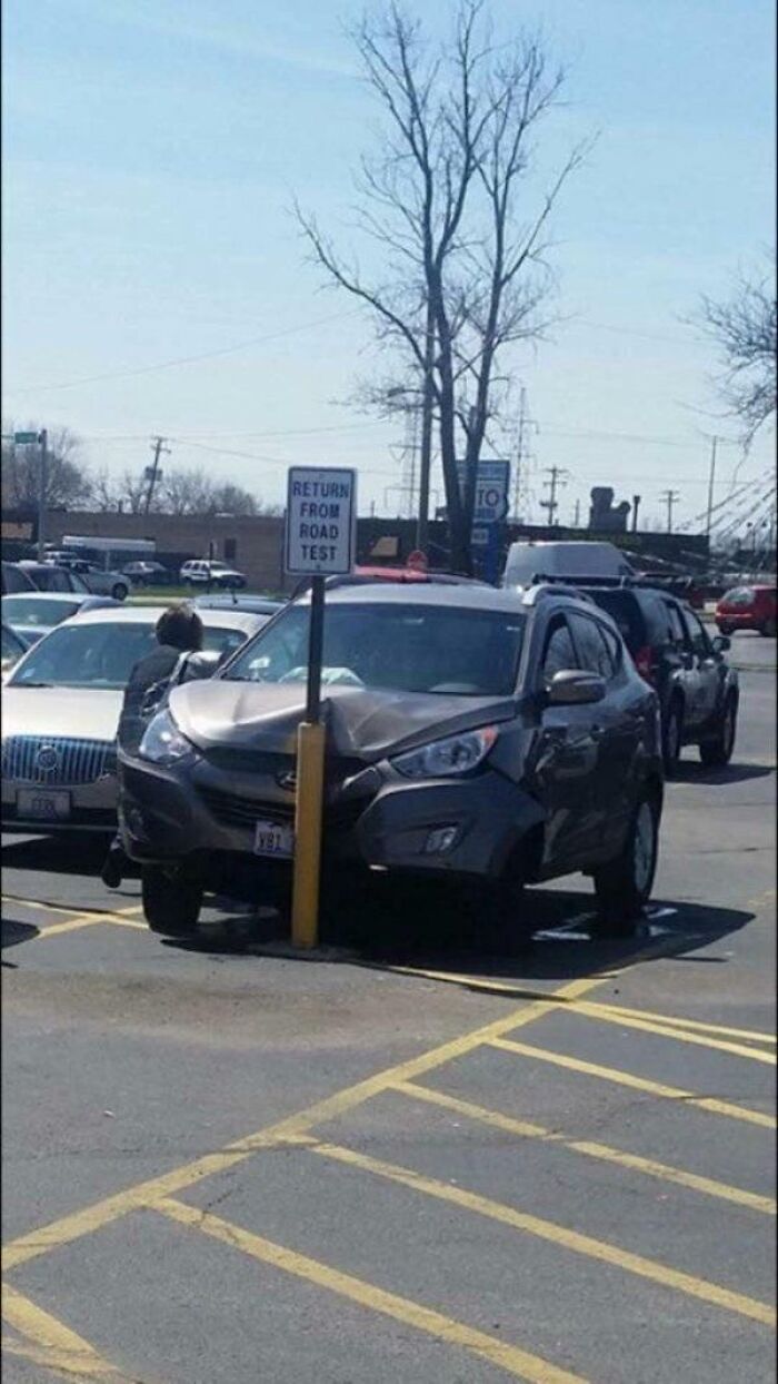 Oops! People Totally Blew Their One Job and We Can’t Stop Laughing