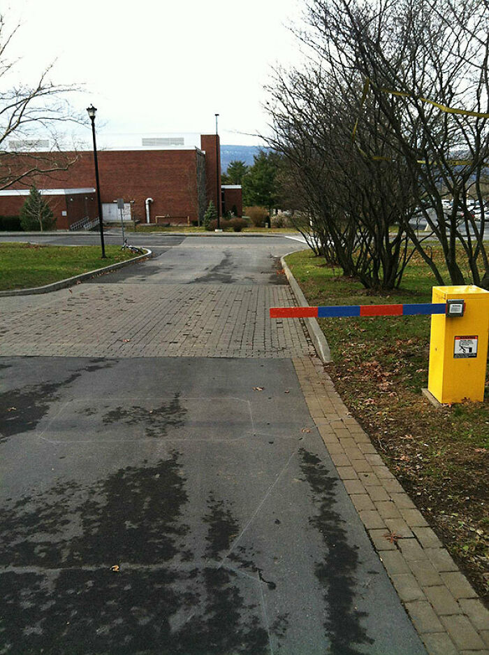Oops! People Totally Blew Their One Job and We Can’t Stop Laughing