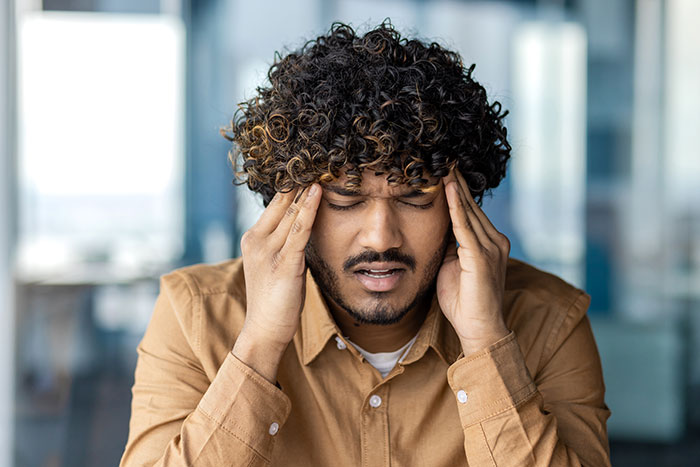 The Wildest Medical Symptoms People Totally Ignore (And Probably Shouldn't)